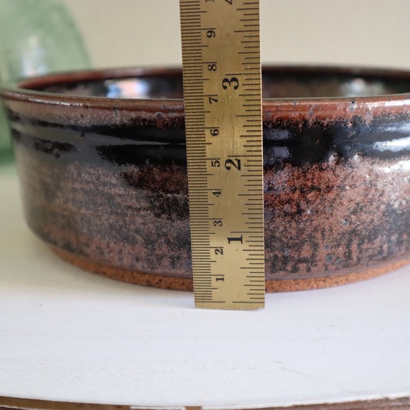 Farmhouse Handmade Artisan ceramic pottery bowl - Picture 8 of 9